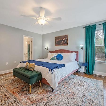 New Victorian Theme, 3Br, Lrg Backyard Close To Pnc Arena, Downtown, And Rdu Airport ราลลี ภายนอก รูปภาพ