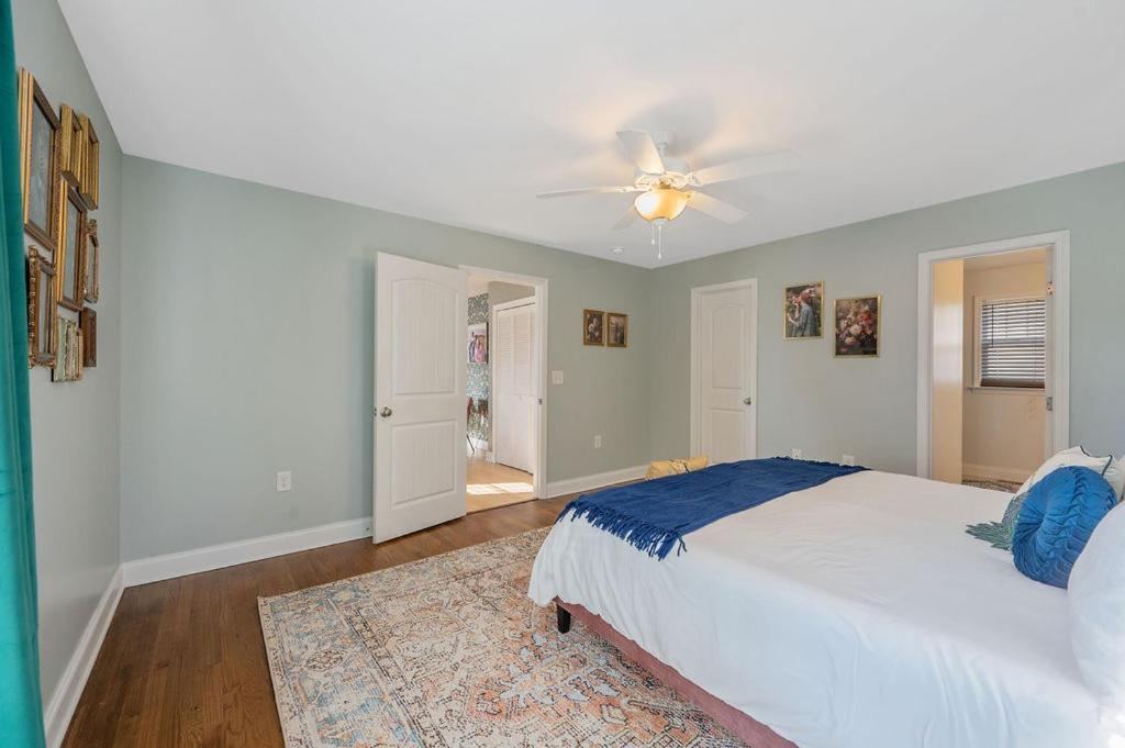 New Victorian Theme, 3Br, Lrg Backyard Close To Pnc Arena, Downtown, And Rdu Airport ราลลี ภายนอก รูปภาพ